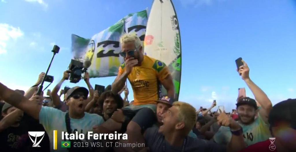 Em final histórica, Italo Ferreira vence Medina e é ...